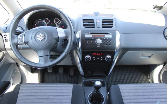 Suzuki SX4 cena 33900 przebieg: 111000, rok produkcji 2012 z Rumia małe 781